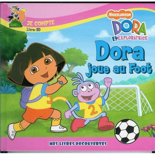 Dora Joue Au Foot