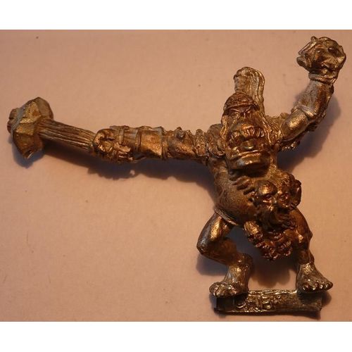 Figurine Orc - Chef Orc À La Hache De Pierre - Pour Jeux De Rôles Donjons Et Dragons D&d Ad&d Warhammer
