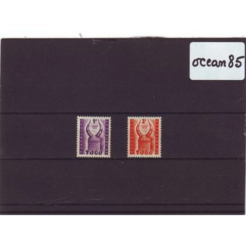 Togo 1957 : Timbres-Taxe : Casque Konbomba - Série De 2 Valeurs Neuves