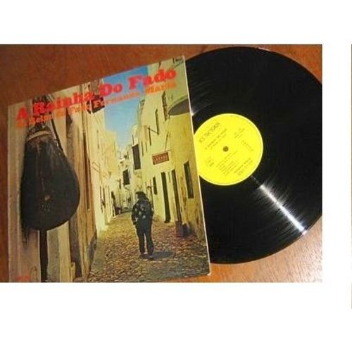 A Rainha Do Fado - La Reine Du Fado