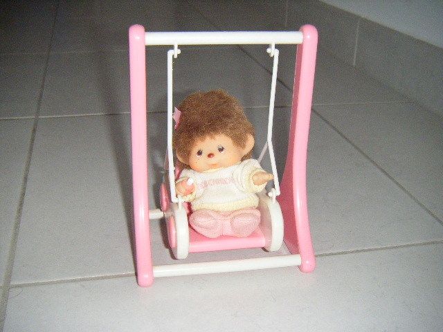 Bebe Kiki Sur Sa Balancoire Jouets Rakuten