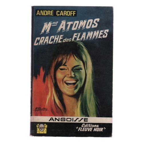 Mme Atomos Crache Des Flammes