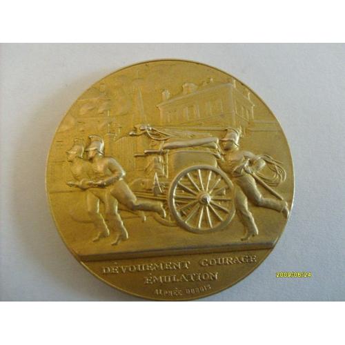 Médaille Chariot Pompier Vermeil Argent + Poinçon Sur La Tranche
