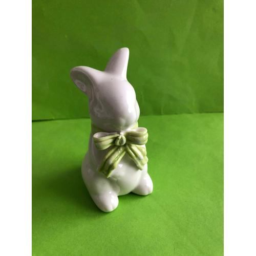 Figurine Lapin Avec Ruban