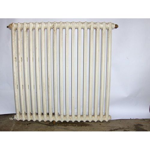 Radiateur en fonte sur pied 17 branches 88x84x6 cm