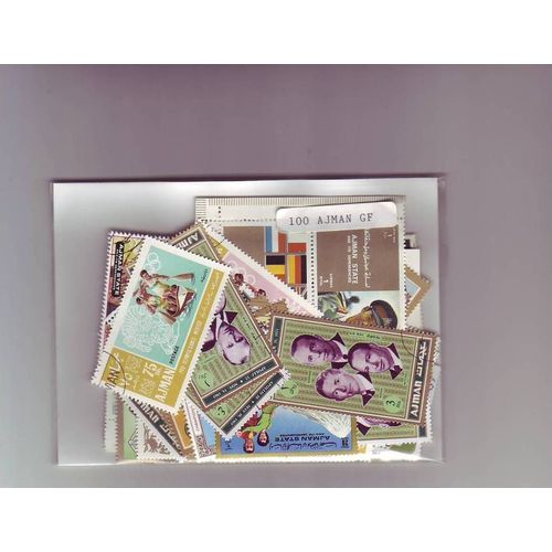 Ajman - Timbres Grand Format - Lot De 100 Timbres Differents