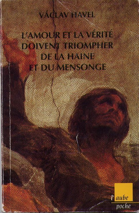 L Amour Et La Verite Doivent Triompher De La Haine Et Du Mensonge Rakuten