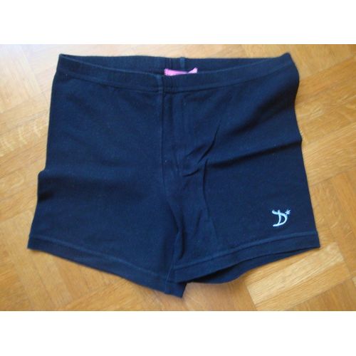 Short De Gym Moulant T.12 Ans Marque Décathlon
