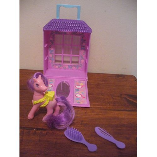 Poney Mac Donalds Et Son Box