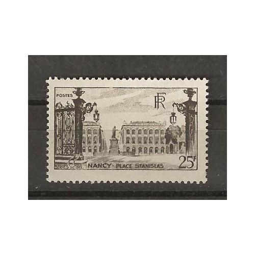 Timbre Nancy Place Stanislas 25f (N°822 Yvert Et Tellier)