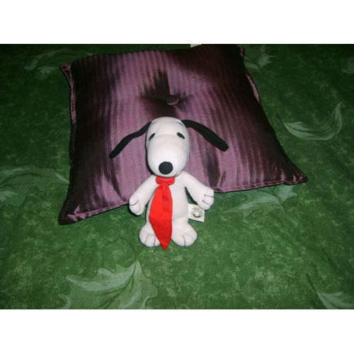 Peluche Snoopy Cravate 17 Cm