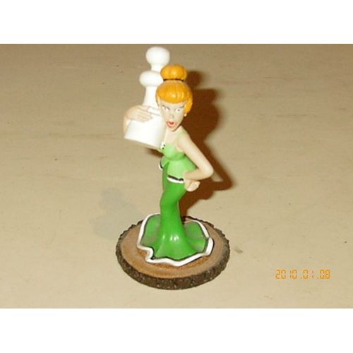 Figurine Madame Agecanonix Un Pion Du Jeux D'echec D'asterix