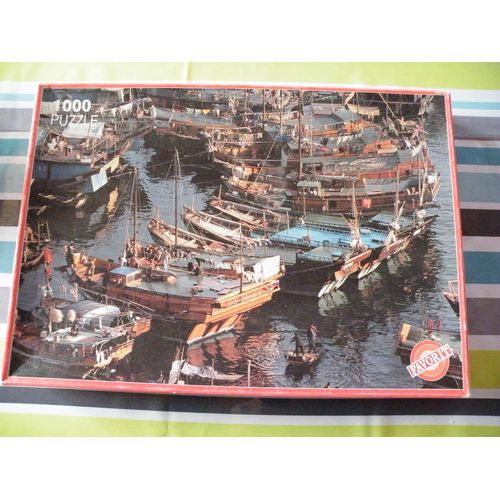 Puzzle De Bâteaux Anciens En Bois À Quai Dans Un Port  : 1000 Pièces, Taille 680 X 440 Mm,  Marque Favorit