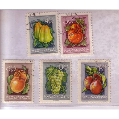 Hongrie , Lot De 5 Timbres , Thème Fruits