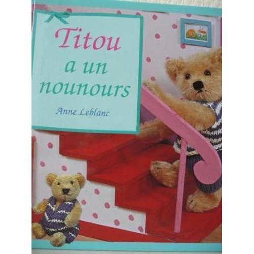 Titou A Un Nounours