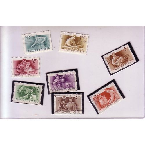 Lot De 8 Timbres , Thème Métiers , Hongrie