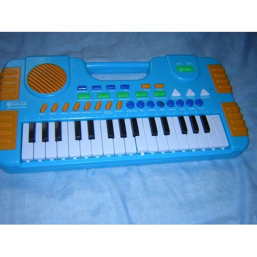 Piano Éditions Atlas Jeunesse.