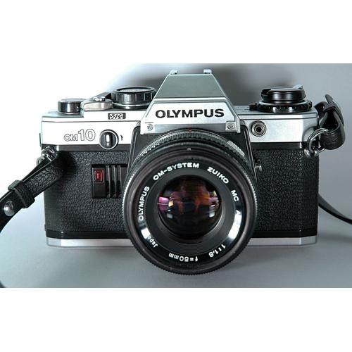 Olympus OM 10 - Appareil Photo Argentique