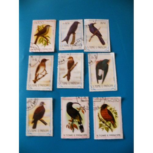 9 Timbres Oblitérés D'oiseaux  De Saint Tome E Principe
