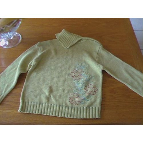 Pull Vert Anis 5 Ans Tres Bon Etat