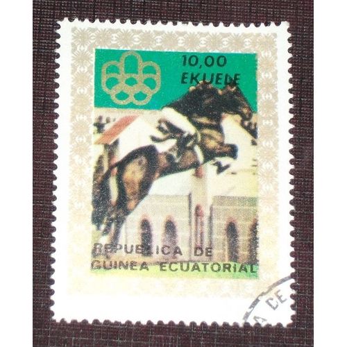 Theme Chevaux - Timbre Oblitéré De Guinee (Ref : Tan-12)