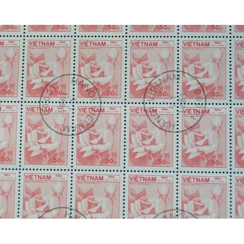 Vietnam N° 557 De 1984 (Feuille Complète De 110 Timbres Oblitérés) - 50xu « Faune Et Flore : Rosa Centifolia » - Thème Fleurs - Cote 16,77 Euros