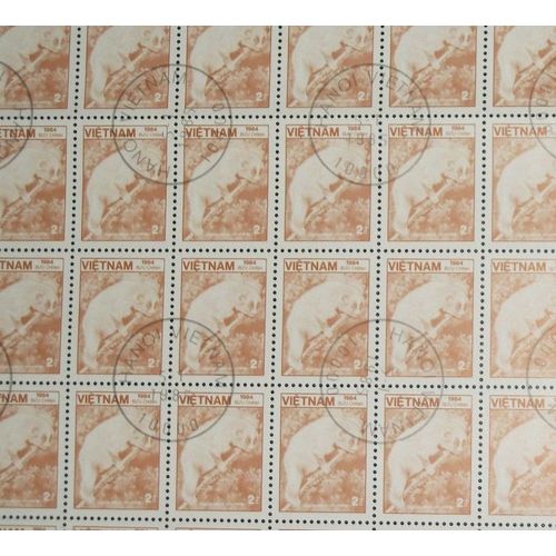 Vietnam N° 565 De 1984 (Feuille Complète De 110 Timbres Oblitérés) - 2d « Faune Et Flore : Nycticebus Coucang » - Thème Animaux - Cote 33,54 Euros