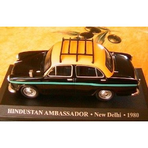 Hindustan Ambassador Taxi New Delhi 1980 Ixo 1/43 Noire Altaya-Ixo