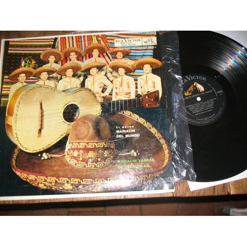 El Mejor  Mariachi  Del Mundo ( La Negra : El Carretero: El Triste El Becerro : Las Olas  La  Cubebra :El Perico  Loro..Vol 1