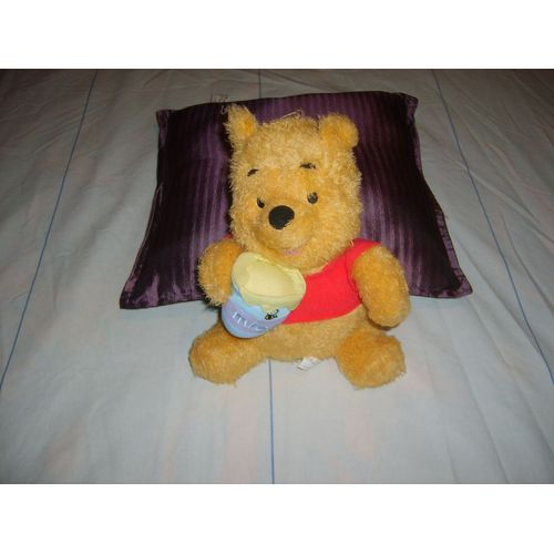 Peluche Winnie L'ourson Chanteur 26 Cm