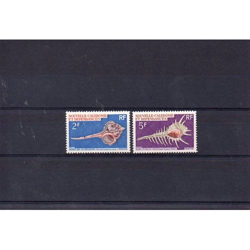 Nouvelle Calédonie - N° 358 Et 359 - Coquillages Divers
