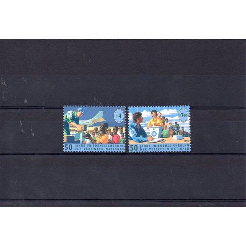 Nations Unies - Vienne - 1998 - N° 108 Et 109 - 50 Ans D'opérations De Maintien De La Paix