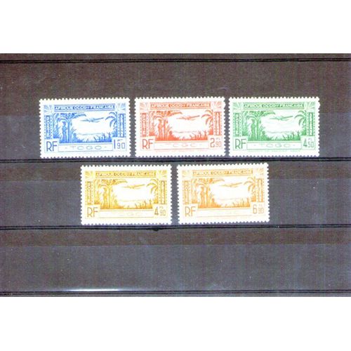Pa 1940 - Numéro 1 À 5 - Colonies Française, Togo, Legeres Traces De Charnieres