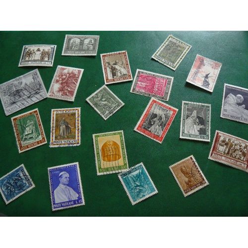 Lot De 20 Timbres Oblitérés Du Vatican