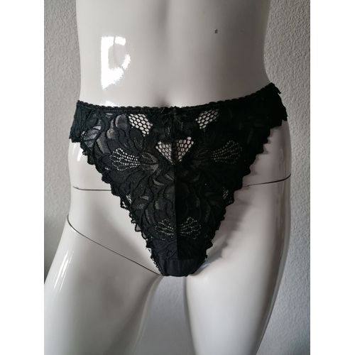 String Noir En Dentelle Taille 38 /40