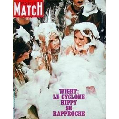 Paris Match N° 1062 : Wight Le Cyclone Hippy Se Rapproche