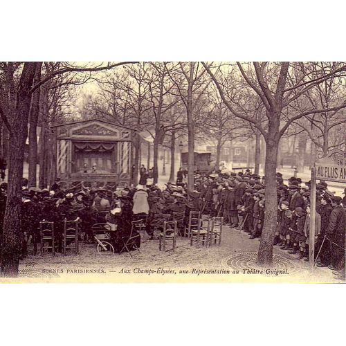 Paris 8e - Aux Champs Elysees - Une Representation Au Theatre Guignol - Reedition D'une Cpa - 1er Choix - Ref 022 006