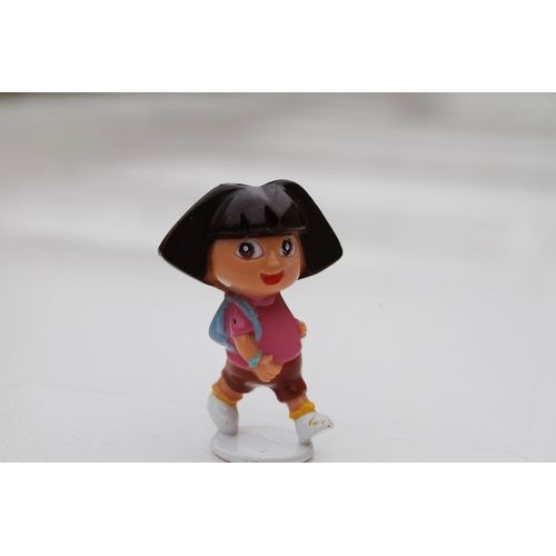 Figurine Dora L'exploratrice - Style Monobloc Kinder