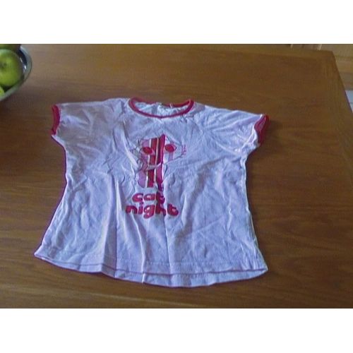 Haut De Pyjama T 9 Ans Tres Bon Etat****************