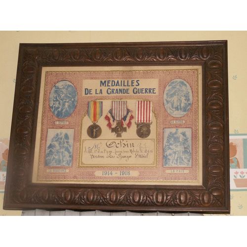 Cadre De Médailles De La Grande Guerre
