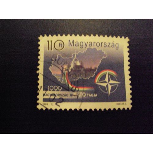 Hongrie...110 Magyarorszag. Nato-Tagja. Oblitéré.