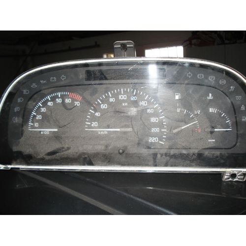 Compteur Renault Laguna 2l Rxe