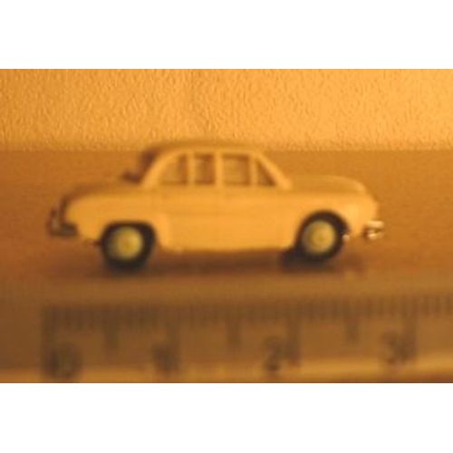 Micro Miniature 1/86 Renault Dauphine-Norev