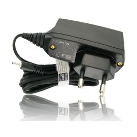 Chargeur Nokia Ac-8e / Ac8e Pour Le 6760 Slide