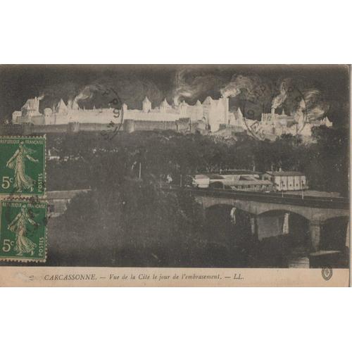 Carte Postale - Carcassonne - Cité Embrasement Nuit Remparts 1918
