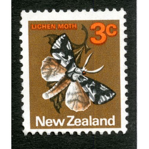 Timbre Oblitéré New Zealand, Lichen Moth, 3 C