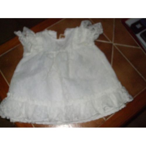 Robe De Cérémonie Aucune