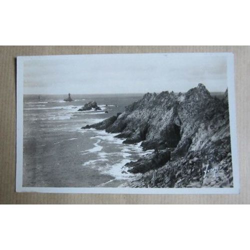 Carte Postale : Pointe Du Raz, Eperon & Phare De La Vieille