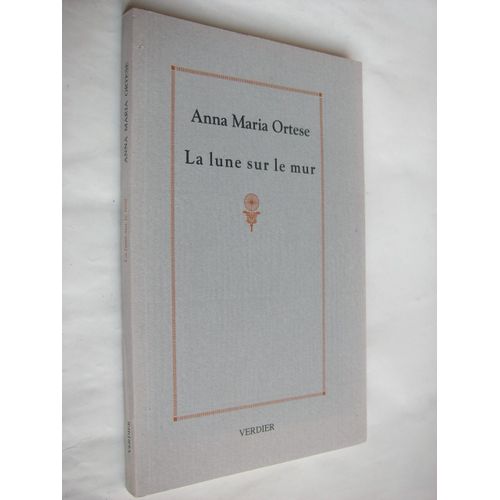 La Lune Sur Le Mur