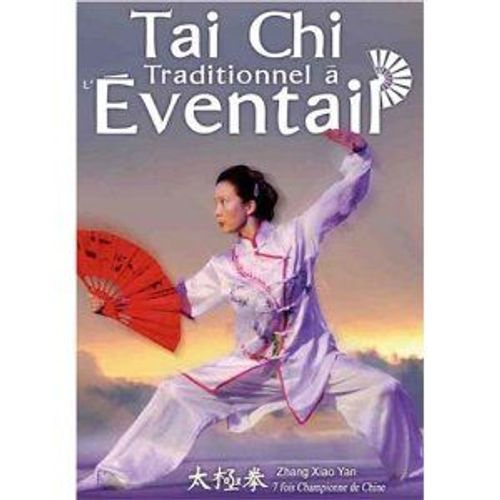 Taï Chi Traditionnel À L'éventail